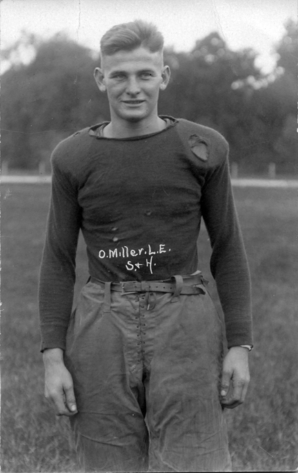 Oscar Miller, M.A.C. football player