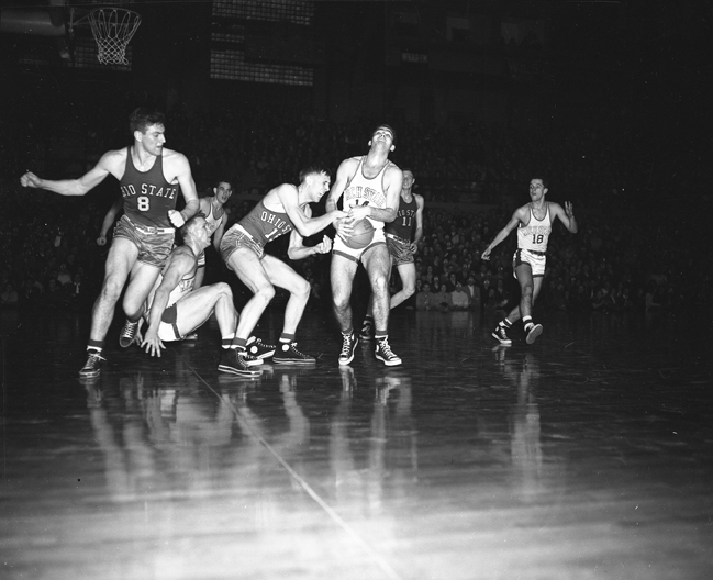 Basketball Game Action picture of MSC vs. Ohio State, February 13, 1952