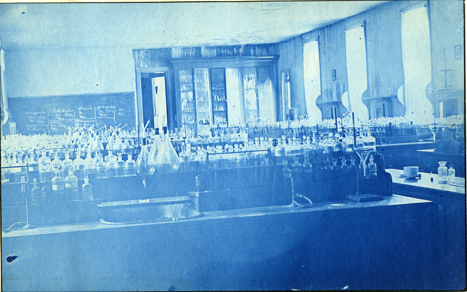 23. A laboratory classroom, circa 1888.