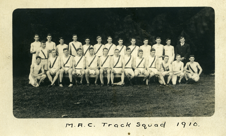 M.A.C. track team, 1910