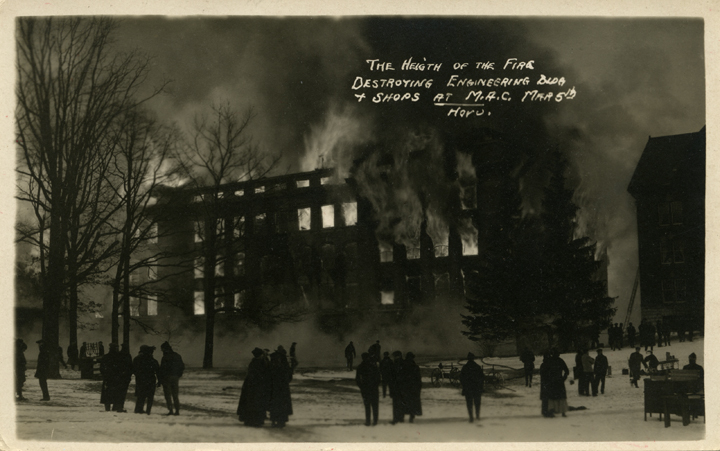 Engineering Building fire, 1916