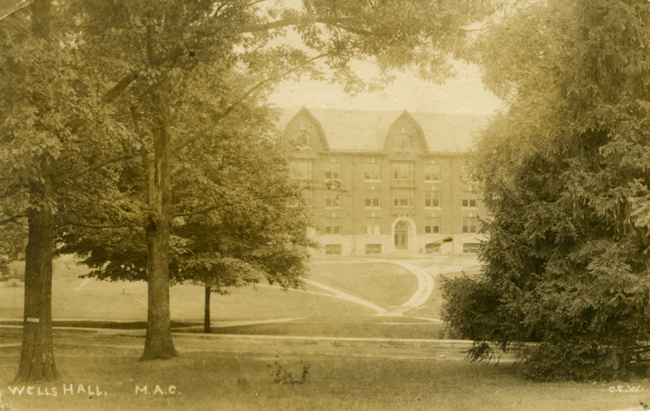 Wells Hall, 1915