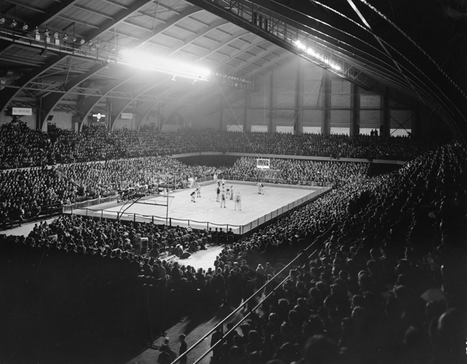 University of Michigan vs. MSU basketball dedication game, 1940