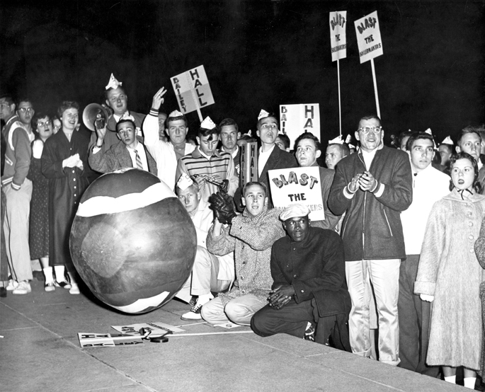 Student pep rally, 1957