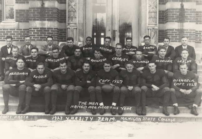 Varsity Football team, 1927