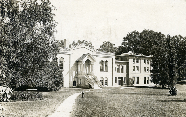 Physics and Electrical Engineering Building, 1913