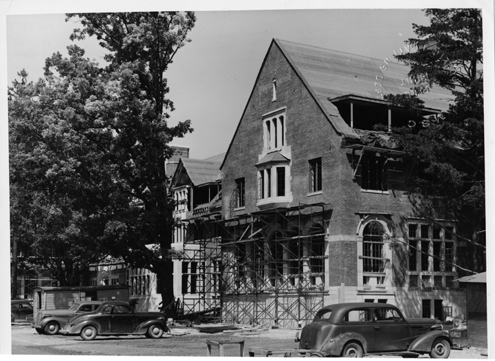 Landon Hall construction, 1947