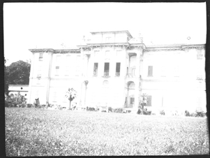 Unidentified building (Frank M. Benton papers), circa 1880s