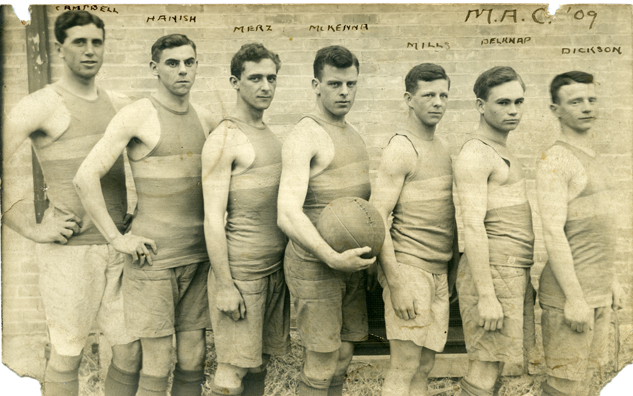 M.A.C. basketball team, 1909