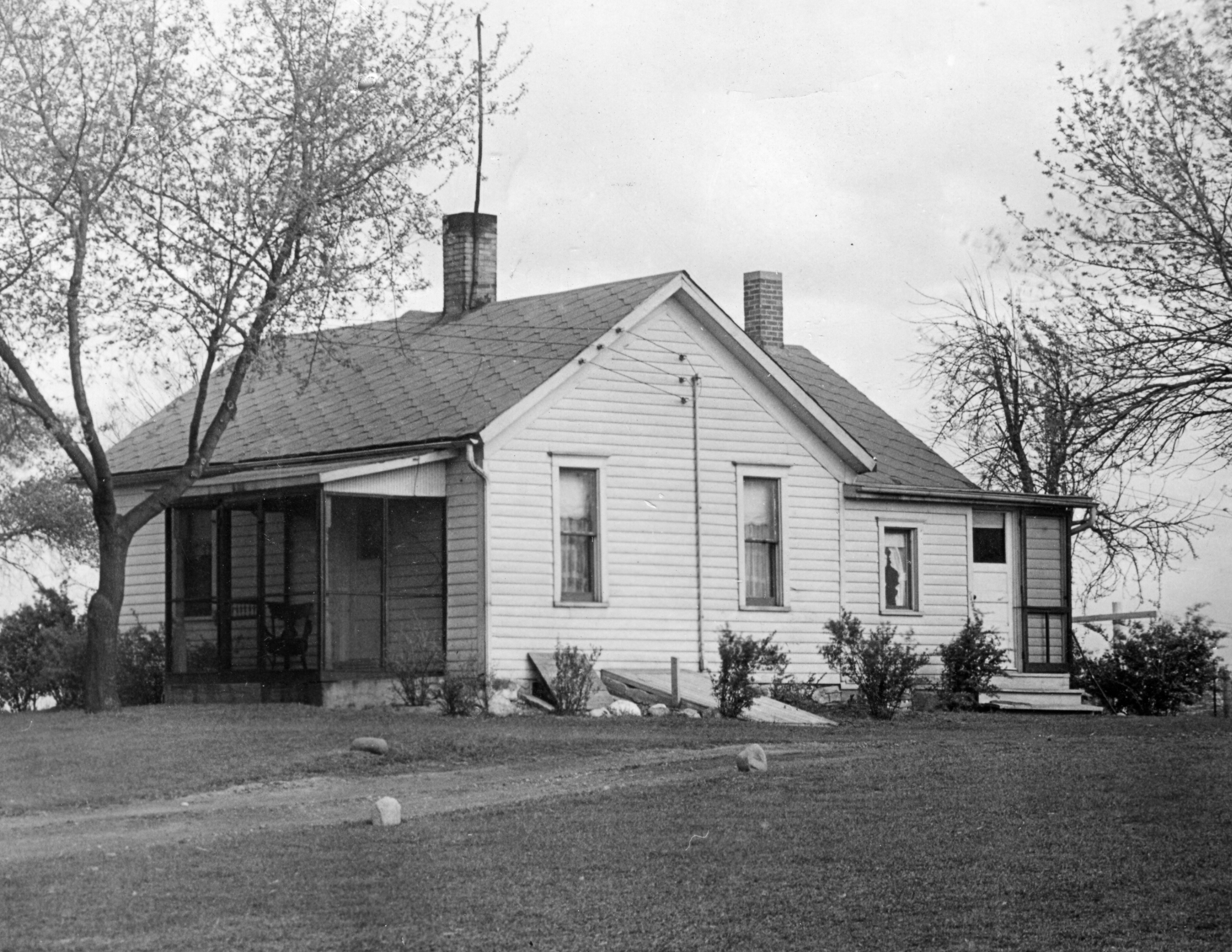 Photograph of the Campbell family farm home