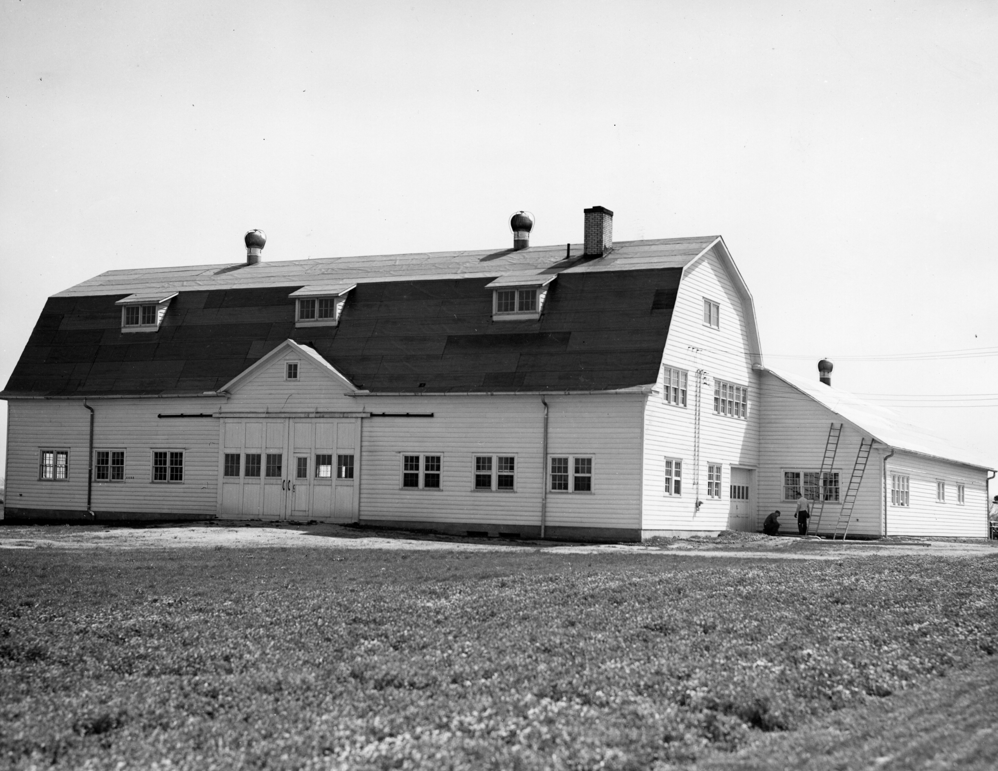 Photograph of the Farm Crop Building