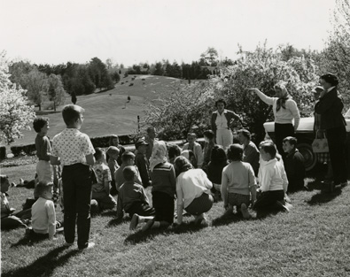 School group tour at Hidden Lake Gardens, 1970s