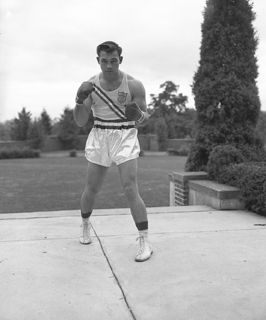 Boxer Charles Spieser, 1948