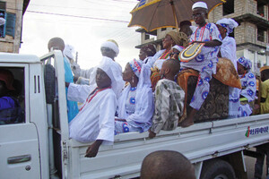 The Asantehemma's Entourage