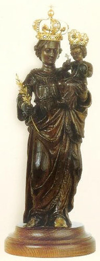 Facsimile of the Queen of Peace 1518 Statue